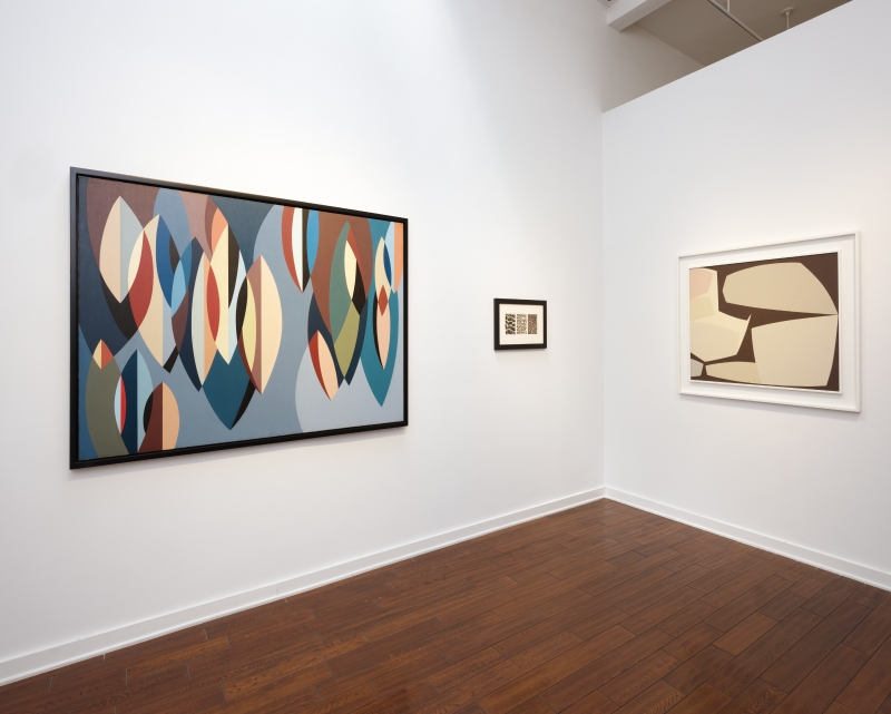 Exhibition View 'Karl Benjamin: A Centennial Exhibition'